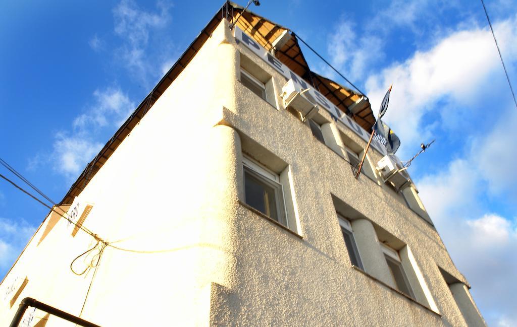 Pensiunea Bianco Nero Timişoara Exteriör bild